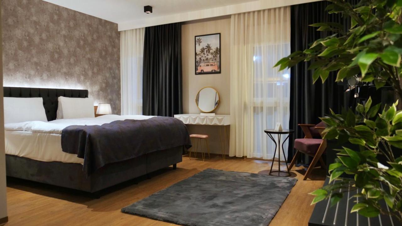 Design Winterrot 4* Karlsruhe